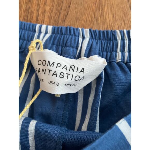 Compania Fantastica Women’s Blue Stripe Shorts Size Small S NWT $66 - Picture 4 of 7